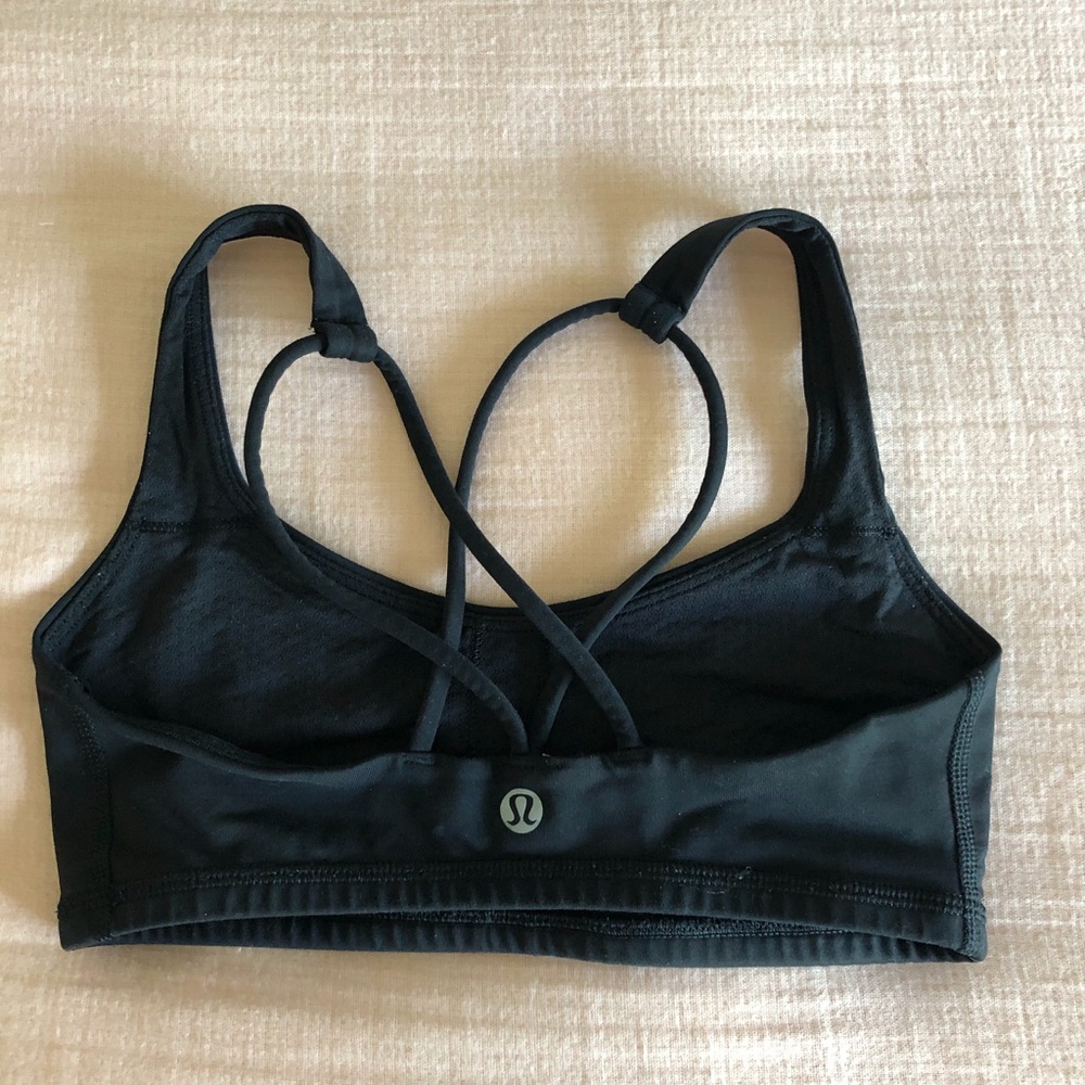 Lululemon Free to Be Sports Bra BARELY WORN